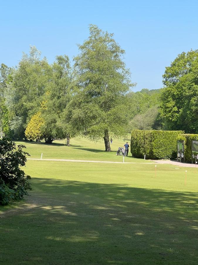 مبيت وإفطار Bagnoles de l'Orne Normandie Manoir De La Prise Tarot المظهر الخارجي الصورة